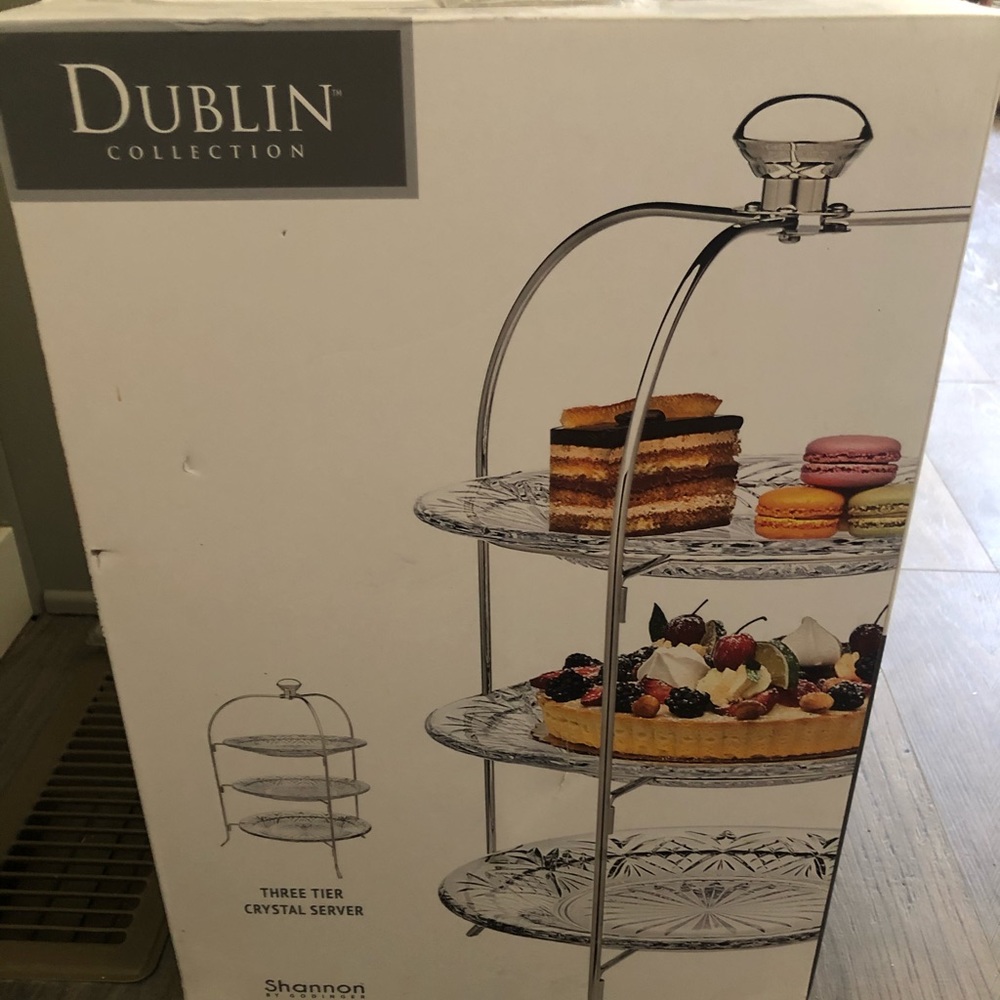 3 Tier Crystal Server